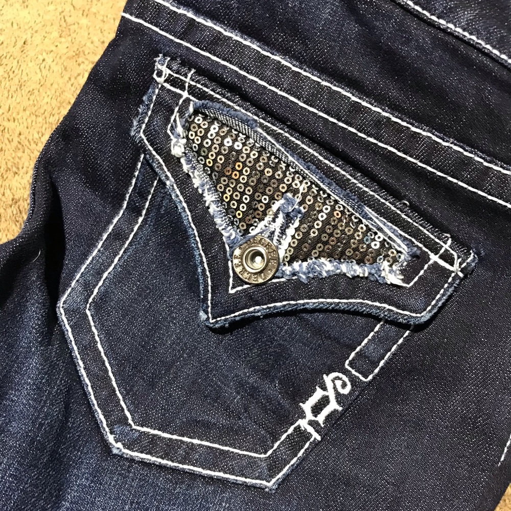 Decree Jeans - Picture 6 of 11